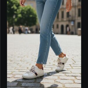 Gucci Tennis Shoes Women Size 35 USA 5